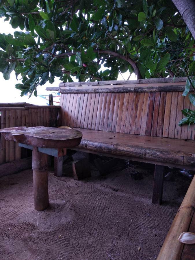 Sunset Guest House & Bar ブナケン エクステリア 写真